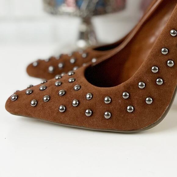 Fahrenheit Brown‎ Faux Suede Studded Heels Size 6 - Picture 8 of 15